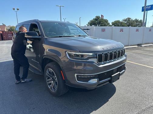 2023 Jeep Wagoneer Series I 4x4