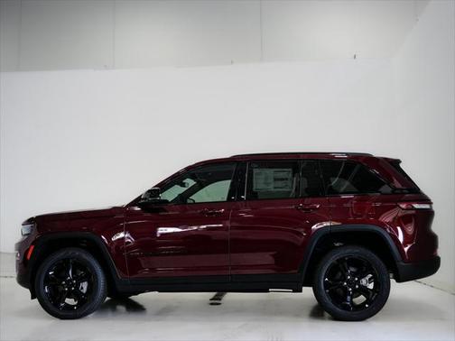 2025 Jeep Grand Cherokee Limited X