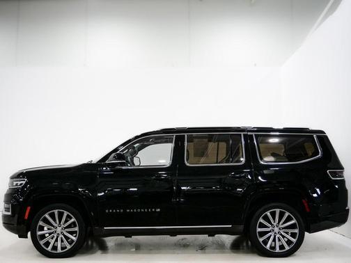 2022 Jeep Grand Wagoneer Series II 4x4