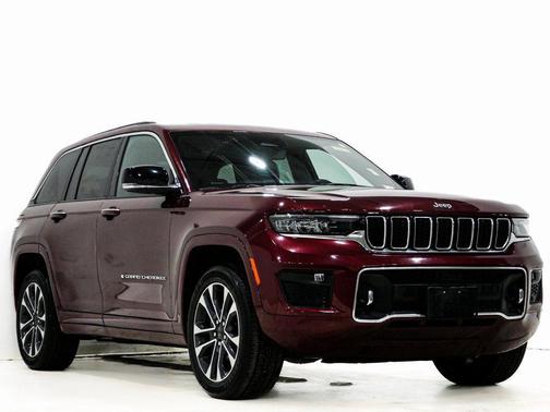 2022 Jeep Grand Cherokee Overland