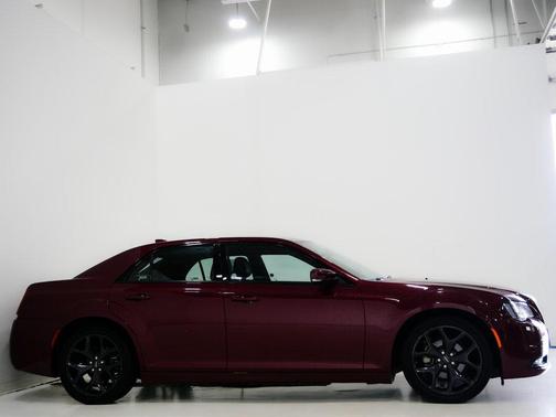 2023 Chrysler 300 S