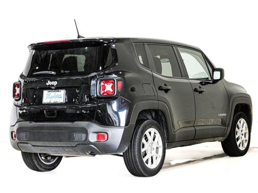 Black Clearcoat 2023 Jeep Renegade Latitude