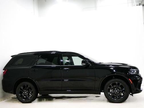 DB Black Clearcoat 2022 Dodge Durango GT Plus