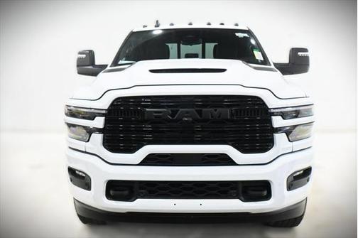 2025 RAM 2500 Laramie Crew Cab 4x4 6'4' Box