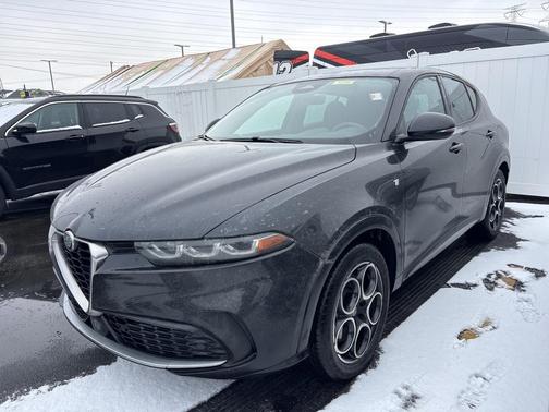 2024 Alfa Romeo Tonale Ti EAWD