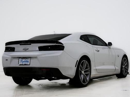 2017 Chevrolet Camaro 2LT