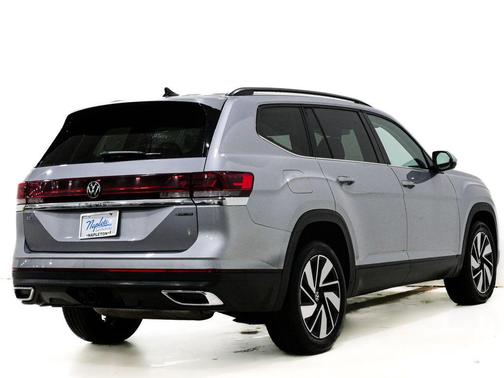 2024 Volkswagen Atlas 2.0T SE w/Technology 4MOTION