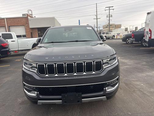 2022 Jeep Wagoneer Series II 4x4