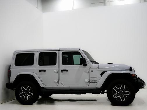 2024 Jeep Wrangler 4-Door Sahara 4x4