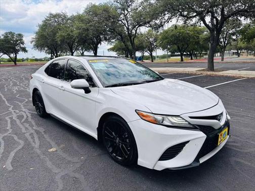 2019 Toyota Camry XSE