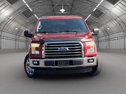 Red 2015 Ford F-150 XLT