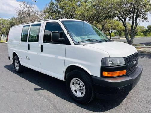 2021 Chevrolet Express 2500 RWD 2500 Regular Wheelbase WT