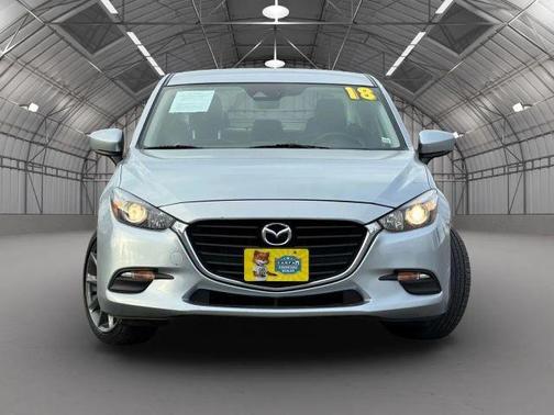 2018 Mazda Mazda3 Touring