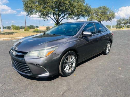 2017 Toyota Camry SE