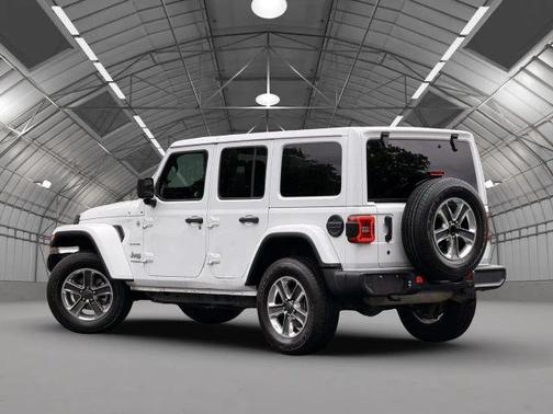 White 2020 Jeep Wrangler Unlimited Sahara