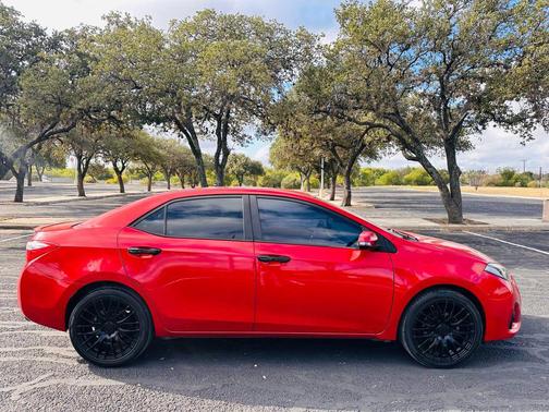 2016 Toyota Corolla S