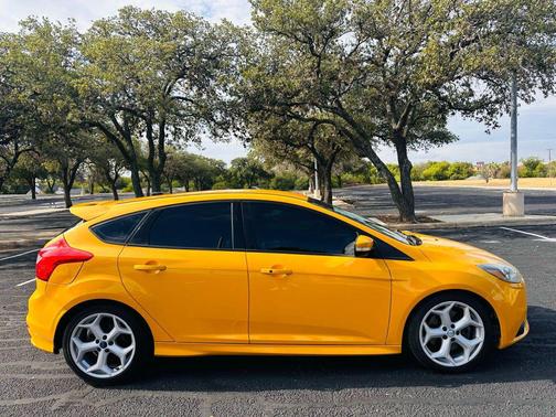 2014 Ford Focus ST 