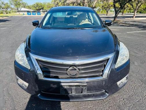 2015 Nissan Altima 2.5 SV