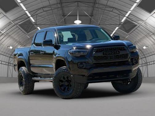 2017 Toyota Tacoma SR5