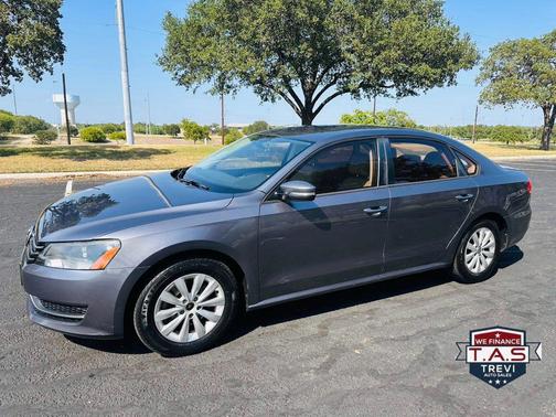 2015 Volkswagen Passat 1.8T S