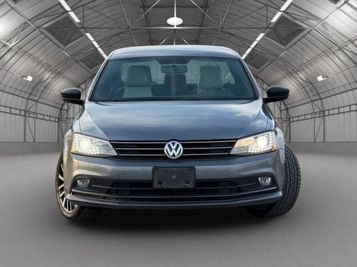 2016 Volkswagen Jetta 1.8T Sport