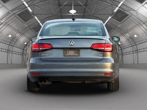 2016 Volkswagen Jetta 1.8T Sport