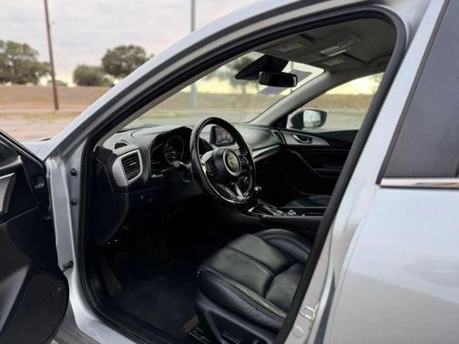 Sonic Silver Metallic 2018 Mazda Mazda3 Touring