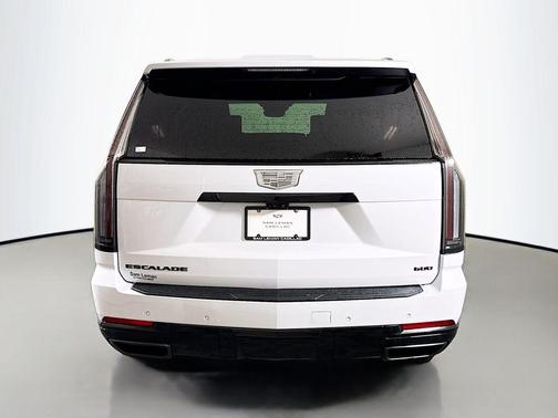 Vibrant White Tricoat 2026 Cadillac Escalade Sport