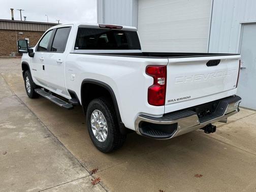 2026 Chevrolet Silverado 2500 LT