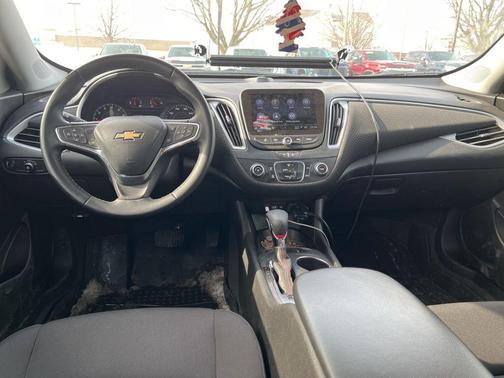 2024 Chevrolet Malibu FWD RS