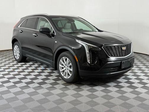 2022 Cadillac XT4 Luxury
