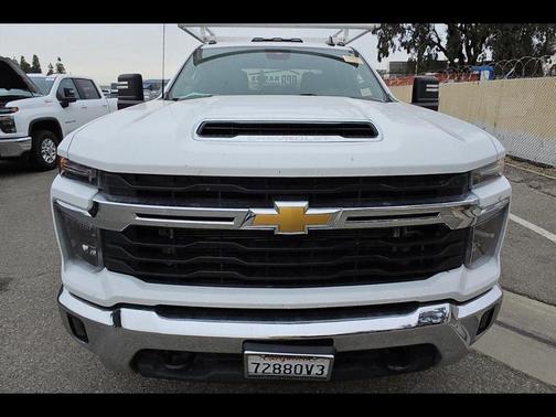 2024 Chevrolet Silverado 3500 LT