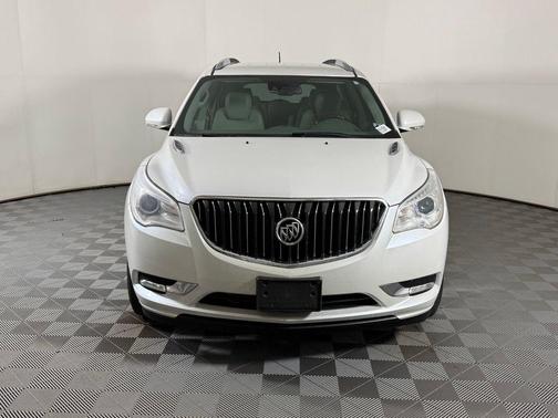 White Frost Tricoat 2017 Buick Enclave Leather