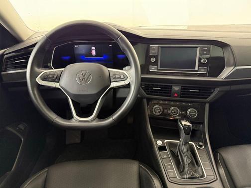 2022 Volkswagen Jetta 1.5T SE