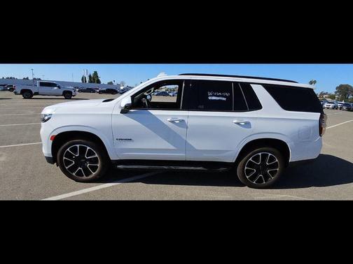 2022 Chevrolet Tahoe 4WD RST