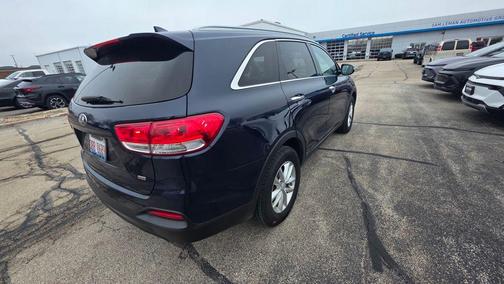 2017 Kia Sorento LX