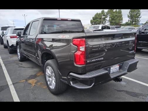 2021 Chevrolet Silverado 1500 Custom
