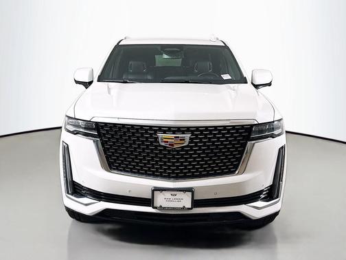 Crystal White Tricoat 2022 Cadillac Escalade Luxury