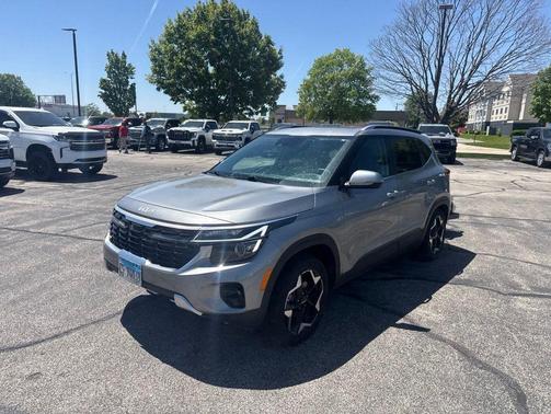 Steel Gray 2024 Kia Seltos EX