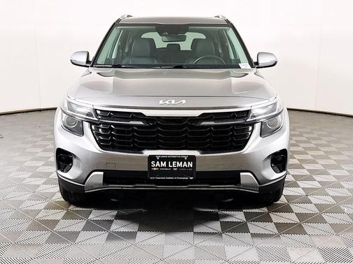 Steel Gray 2024 Kia Seltos EX