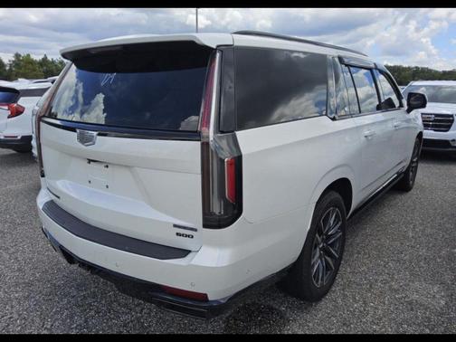 2023 Cadillac Escalade ESV Sport Platinum