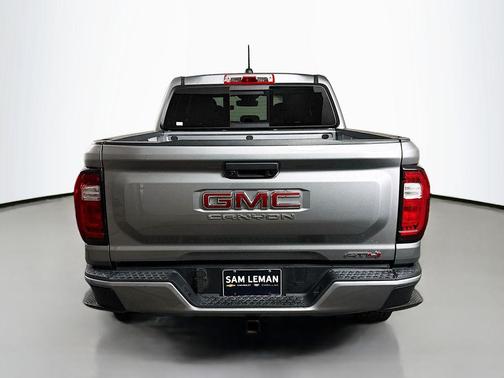 2023 GMC Canyon AT4