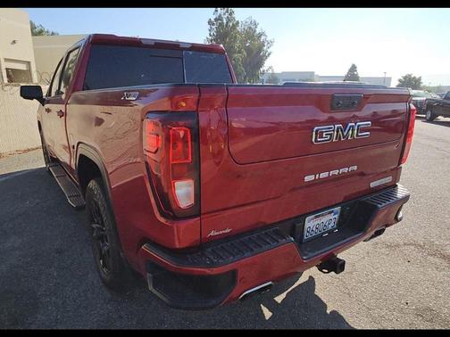 2022 GMC Sierra 1500 Elevation