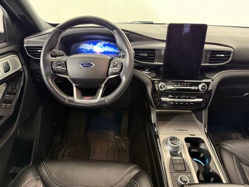 Carbonized Gray Metallic 2021 Ford Explorer ST