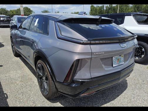 2024 Cadillac LYRIQ Sport