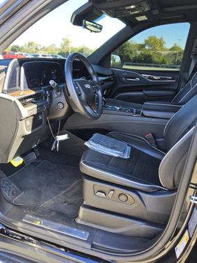 2022 Cadillac Escalade Premium Luxury