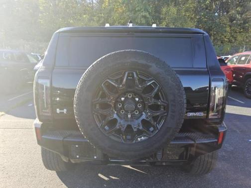 2024 GMC HUMMER EV SUV 2X