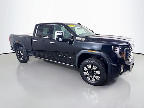 2024 GMC Sierra 3500 Denali