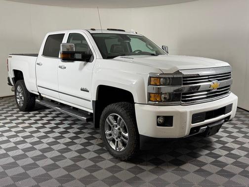 2016 Chevrolet Silverado 2500 High Country