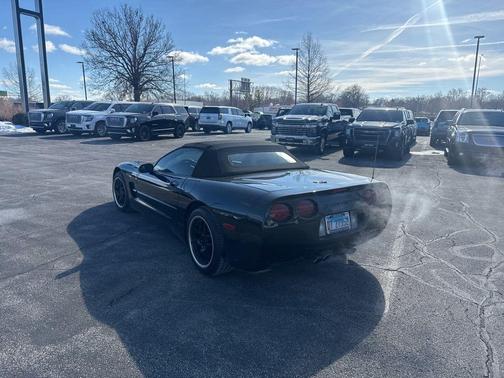 2001 Chevrolet Corvette Base